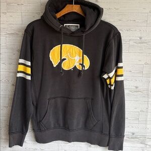 Vintage Iowa Sweatshirt Hawkeyes Colosseum Medium Distressed Hoodie tailgate